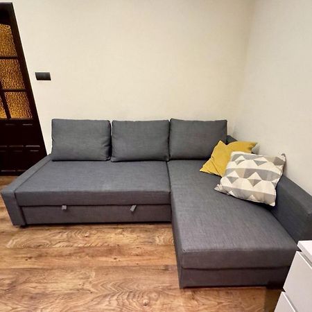 2-Room Apartment In The City Center Poznan Bagian luar foto